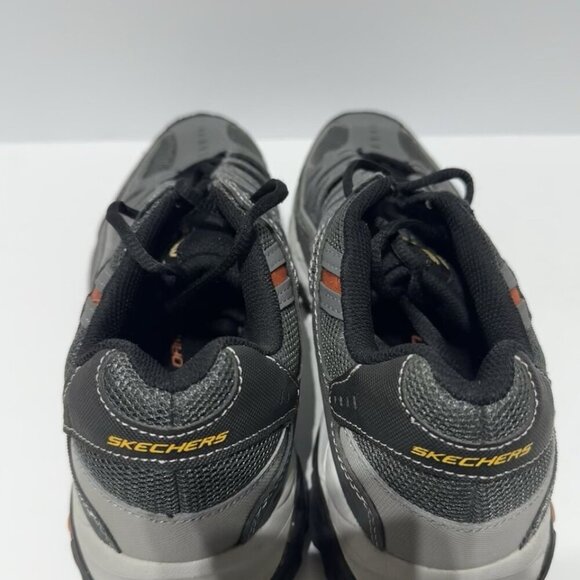 Athletic_Shoes